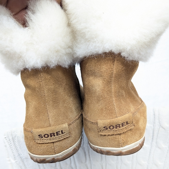 Sorel Women's Out N' About Brown Suede Leather Winter Boots White Fur Trim Sz 11 - Picture 2 of 7